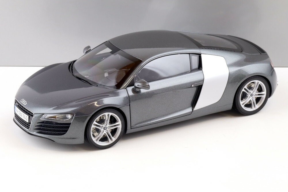 楽天市場】京商 1/18 アウディ R8 V10 プラスクーペ 2015