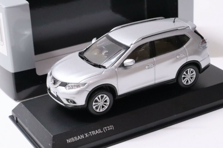 楽天市場】日産特注 1/43 日産 エクストレイル 2023 ホワイト Nissan X-TRAIL Brilliant White Pearl /Super  Black : Reowide モデルカー カタログ SHOP