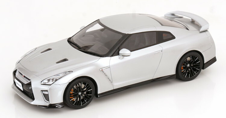 京商　 カルソニック スカイライン GT-R 1/18 日産 NISSAN Amazon | 10周年記念 京商 1/18 ドア類開閉 タイヤ回転、舵取り