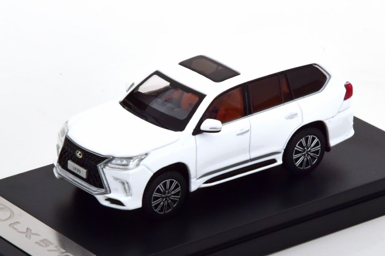 楽天市場】LCD Models 1/18 レクサス LX570 2016-2021 ホワイト