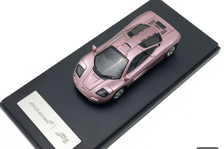 LCD Models 1/64 マクラーレン F1 パープル LCD MODELS 1:64 McLaren F1 Purple