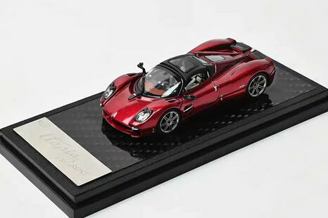 LCD 1/64 パガーニ 無何有の郷 読み込むはやりっ児 炭素赤いことLCD 1:64 Pagani Utopia Roadster Carbon Red