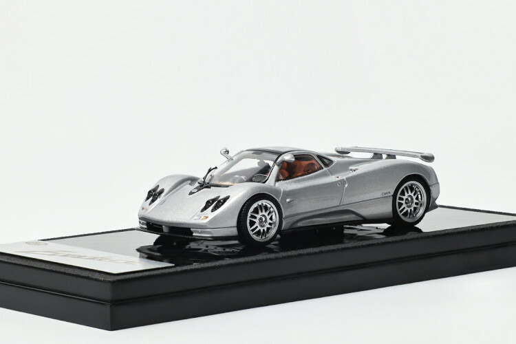 LCDひな形 1/64 パガーニ ゾンダ C12 クーペ しろがね色LCD Model 1:64 Pagani Zonda C12 Coupe Silver