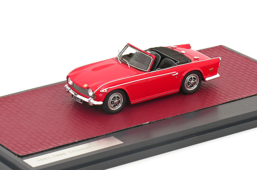 マトリックス 1/43 トライアンフ TR5 PI ロードスター 1967-1968 レッド 408台限定Matrix 1:43 Triumph TR5 PI Roadster 1967-1968 red Limited Edition 408 pcs｜Reowide モデルカー カタログ SHOP