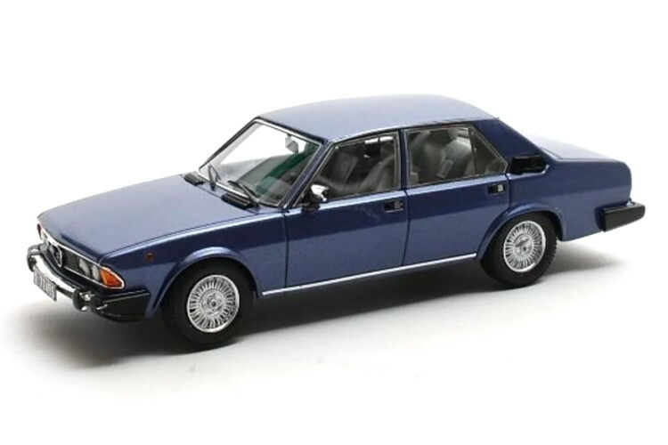 行列 1/43 アルファ ロメオ アルファ 6 2.5 Type 119 1979 青み メタリック 100台押さえるMatrix 1:43 Alfa Romeo Alfa 6 2.5 (Type 119) Year 1979 blue metallic Limited 100 pcs