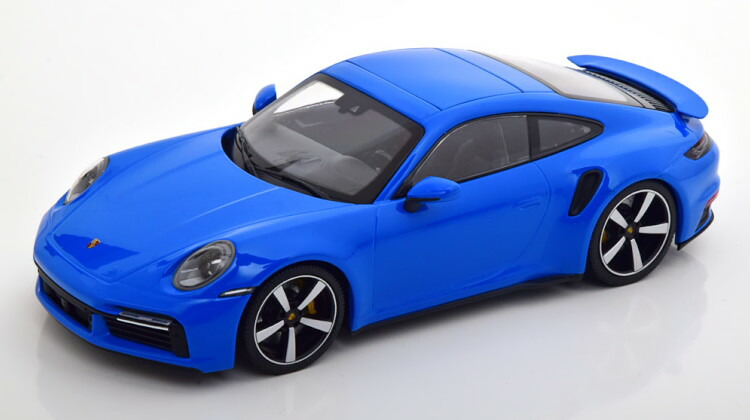 ミニチャンプス 1/18 ポルシェ 911 (992) カレラ 4S クーペ 2019