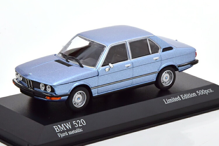 ミニチャンプス 1/43 BMW 520 E12 1974 メタリックライトブルー 500台限定 Minichamps 1:43 BMW 520 E12 1974 lightblue metallic Limited Edition 500 pcs