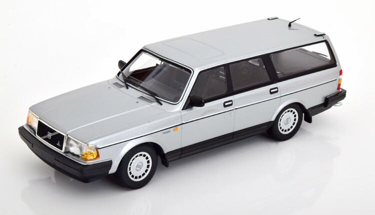 ミニチャンプス 1/18 ボルボ 240 GLブレーク1986 ブルーメタリック ミニチャンプス 1/18 ボルボ 240 GLブレーク1986 ブルー