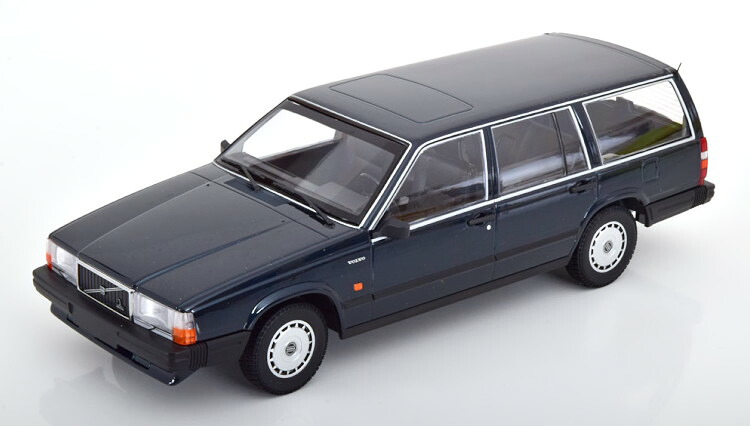 ミニチャンプス 1/18 ボルボ 740 GL ひと休み1986年 ダークグリーンメタリック 600台押さえるMinichamps 1:18 Volvo 740 GL Break year 1986 dark green metallic Limited Edition 600 pcs