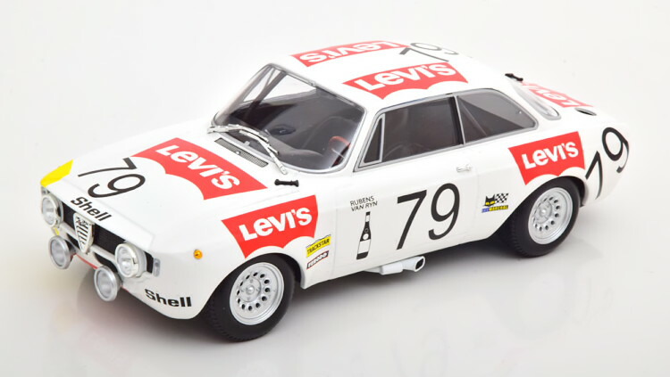 ミニチャンプス アルファロメオ GTA1300 ミニチャンプス マキシチャンプス 1/43 アルファロメオ GTA 1300