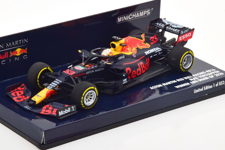 ミニチャンプス　1/43 レッドブル　フェルスタッペン　ワールドチャンピオン Amazon.co.jp: ミニチャンプス 1/43 レッドブル レーシング