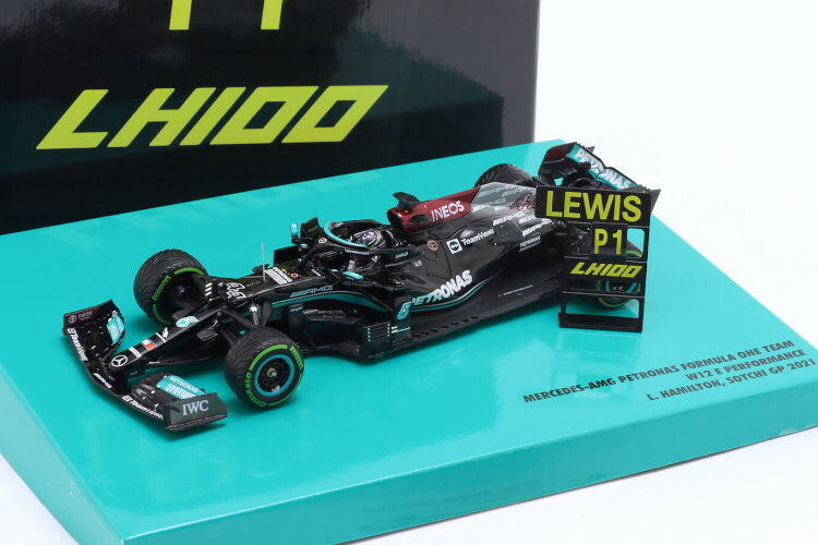楽天市場】ミニチャンプス 1/43 メルセデスベンツ C11 #2