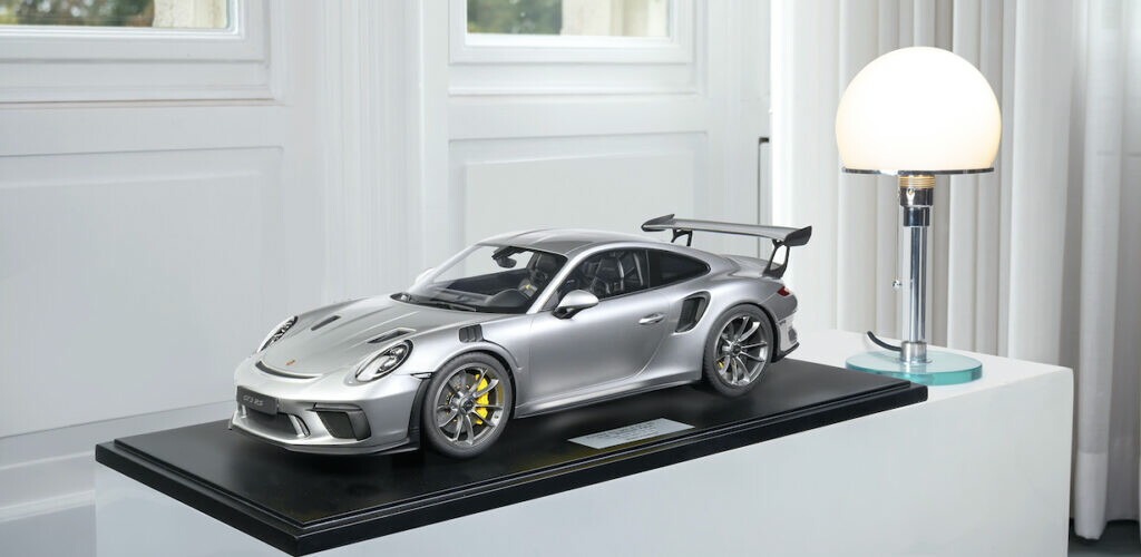 楽天市場】ミニチャンプス 1/8 ポルシェ 911 (991.1) GT3RS 2016