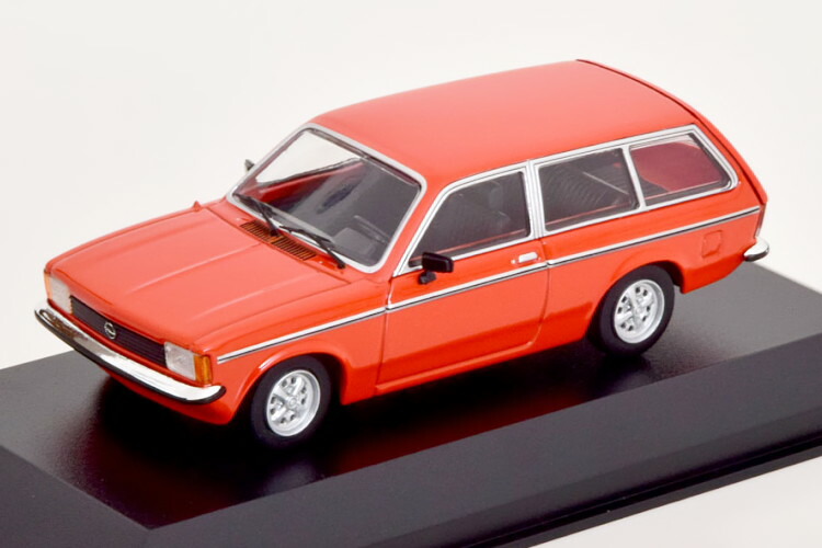 新品 希少！1/43 オペル純正 ミニチャンプス オペル コルサe オレンジ 新品 希少！1/43 オペル純正 ミニチャンプス オペル コルサe