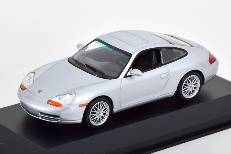 楽天市場】ミニチャンプス 1/43 ポルシェ 911 992 カレラ 4 GTS