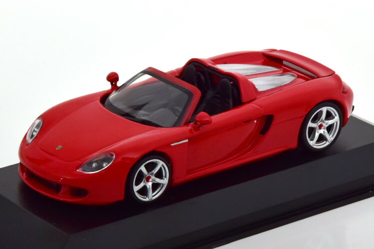 未開封ミニチャンプス ポルシェ特注 1/43 マカンS マンバグリーン ミニチャンプス ポルシェ特注 1/43 ポルシェ マカン マンバ