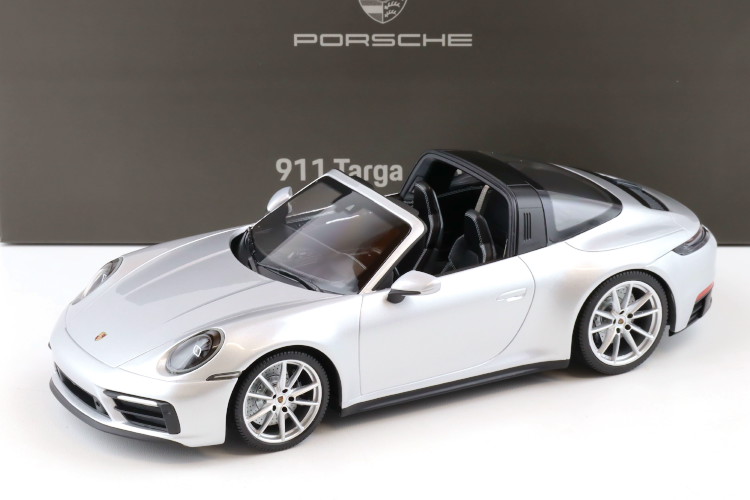 楽天市場】ミニチャンプス 1/18 ポルシェ 911 (992) タルガ 4