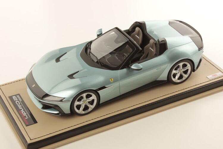 MR-ひな形 1/18 フェラーリ 12CILINDRI 細蟹 V12 830cv 2024 容れもの付 チェレステ トレヴィ ライトブルーメタリック 49台押さえるMR-MODELS 1:18 FERRARI 12CILINDRI SPIDER V12 830cv 2024  RCELESTE TREVI LIGHT BLUE METALLIC LIMITED 49 pcs