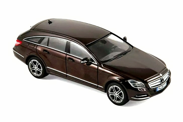 NOREV 1/18 メルセデス ベンツ CLA シューティングブレーク black 2015