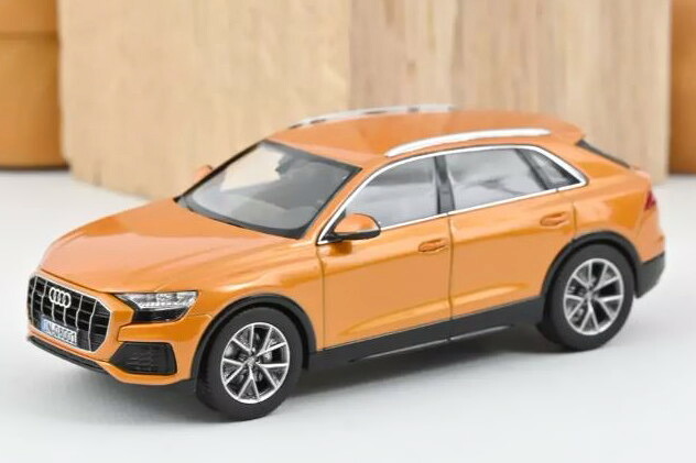 ノレブ 1/43 アウディ Q8 2017 オレンジNOREV 1:43 Audi Q8 2017 Orange｜Reowide モデルカー カタログ SHOP