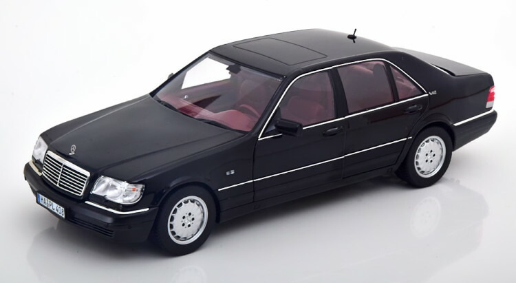 メルセデス マイバッハ S650 1/18 黒メタリック メルセデス マイバッハ