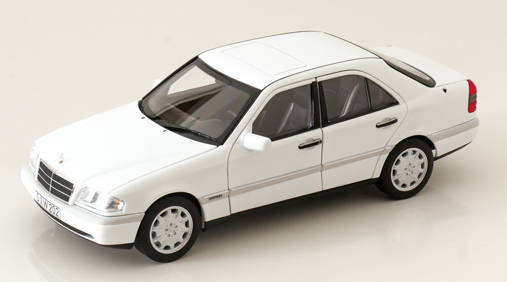 ノレブ 1/18 メルセデスベンツ 200 1982 White 楽天市場】ノレブ 1/18 メルセデス・ベンツ 200 W123 サルーン
