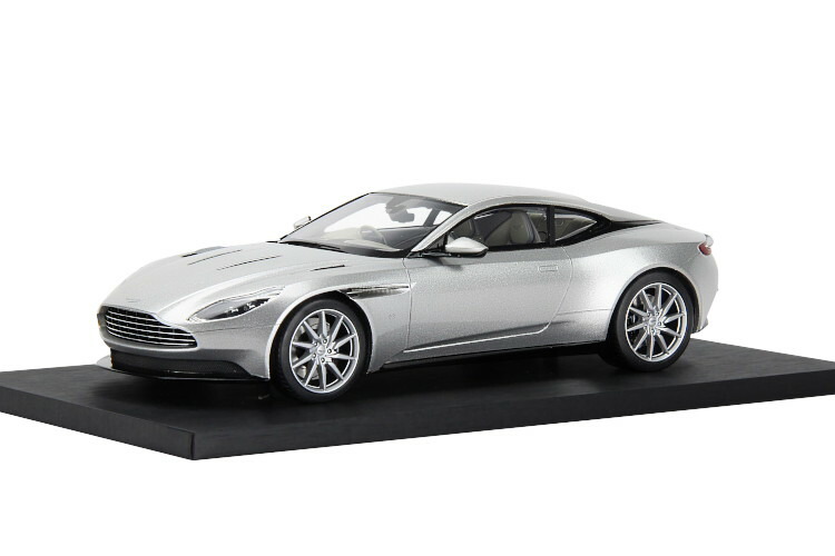 アストンマーティン Amazon.com: HTLNUZD 2024 RC Model Car 1/14 Remote Control