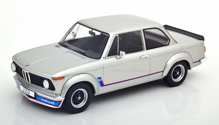 BMW 2002 Turbo 1973 MCG 1/18 - Collection