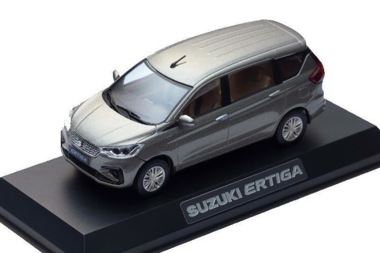 楽天市場】スズキ 1/43 バレーノ ダイキャストスケールモデル 左