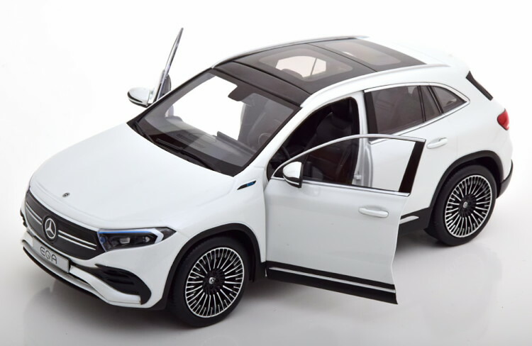 ミニカー NZG 1/18 メルセデス・ベンツ A45 AMG ホワイト NZG 1/18 Benz AMG A45 Vehicle Diecast Model Car Gifts Silver