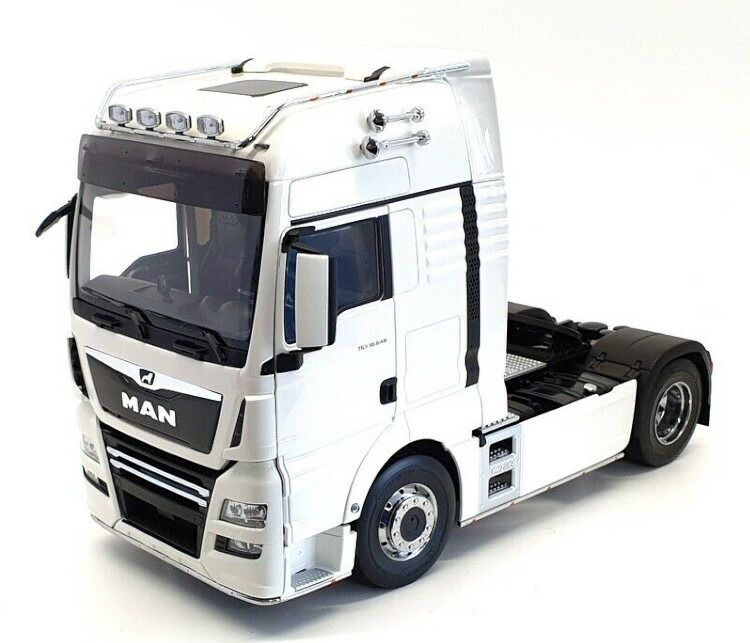 割り増し金クラシックス 1/18 MAN TGX XXL 18,640 ユーロ 6 XXL トラクタ 貨物自動車 2-ASSI 2018 白いことPremium ClassiXXs 1:18 MAN TGX 18,640 EURO 6 XXL TRACTOR TRUCK 2-ASSI 2018 WHITE