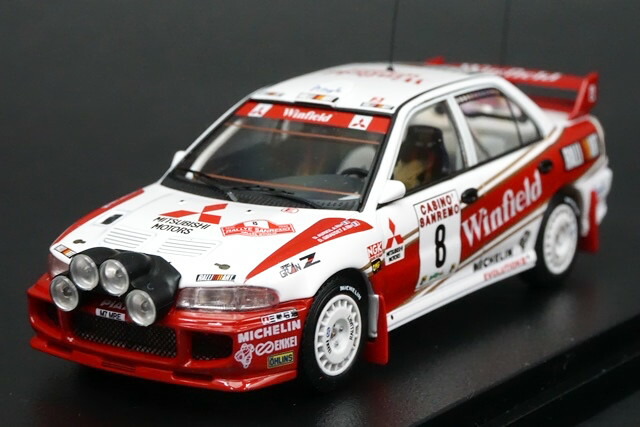 hpi 三菱ランサーエボリューション III (＃8)1996 Sanremo HPI MITSUBISHI LANCER EVOLUTION III #8 1996 Sanremo 8556 1