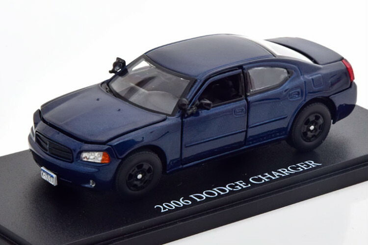 グリーンライト 映画『ブリット』1968 ダッジ・チャージャー GT 1/43 グリーンライト 1968 DODGE CHARGER R/T bk BULLITT 1/43