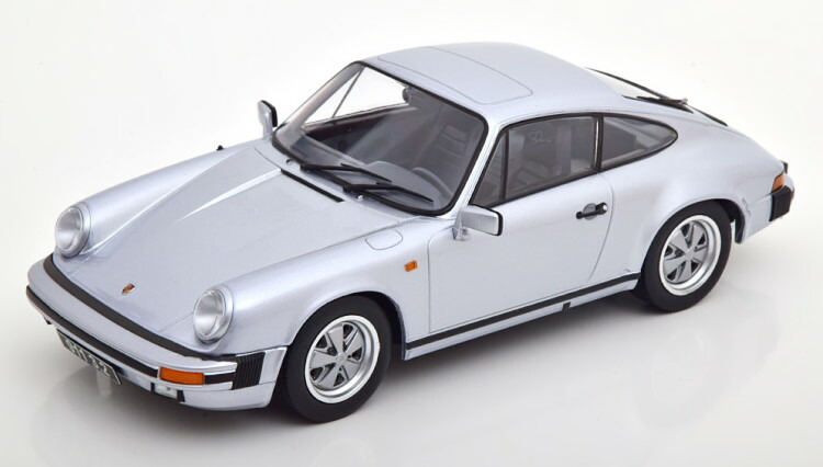 KKスケール 1/18 ポルシェ 911 3.2クラブスポーツ（1989） Kk-Scale 1/18 Porsche 911 Carrera 3.2 Club Sports 1989 Black