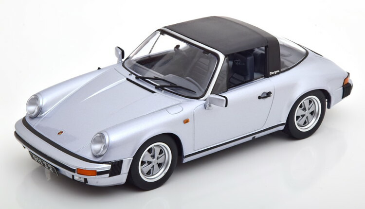 KKスケール 1/18 ポルシェ 911 3.2クラブスポーツ（1989） Kk-Scale 1/18 Porsche 911 Carrera 3.2 Club Sports 1989 Black