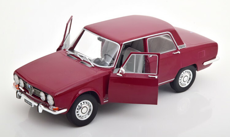 1/18 アルファロメオ アルフェッタ 2000L 1978 ブルーメタリック 1/18 アルファロメオ アルフェッタ 2000L 1978 ブルーメタリック