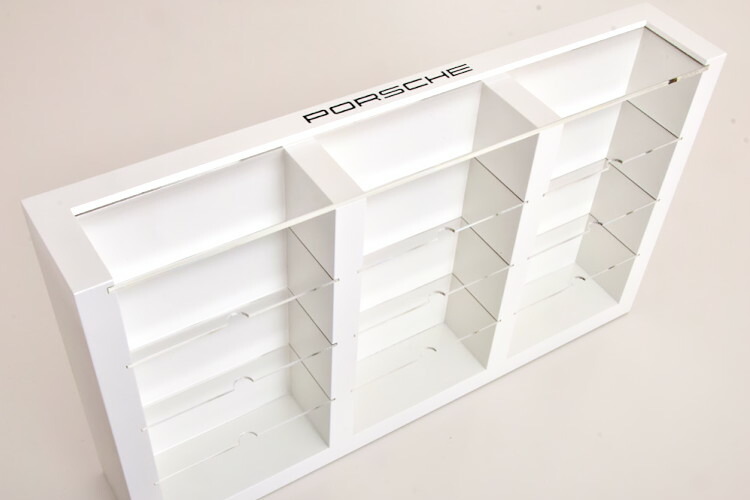 PORSCHE DESIGN 】 飾り棚 ディスプレイ台 【公式通販】