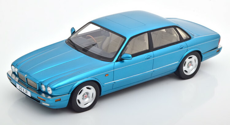 104-043 Cult 1/18 ジャガー XJ-SC Sage グリーン Jaguar XJ-SC Sage Metallic Green 1:18 Scale Cult Scale Model