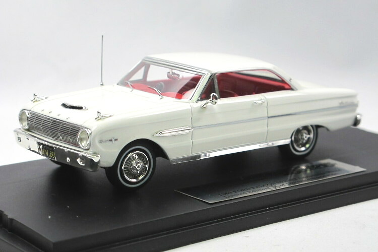 ゴールドバーグ 寄せ合わせ 1/43 ジェラルド・r・フォード ファルコン 疾駆 1963 白いことGoldvarg Collection 1:43 Ford Falcon Sprint 1963 White