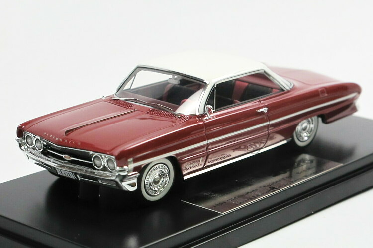 ゴールドバーグ 寄せ合わせ 1/43 オールズモビル 98 ナインティエイト 砂上の楼閣とっ始め 1961 レッドメタリックGoldvarg Collection 1:43 Oldsmobile 98 Ninety-Eight Bubble Top 1961 red metallic