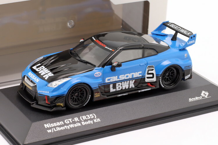 MINIGT Nissan GT-R R35 零戦　リバティーウォーク Liberty Walk 1/64 Nissan GT-R R35 零戦 - メルカリ