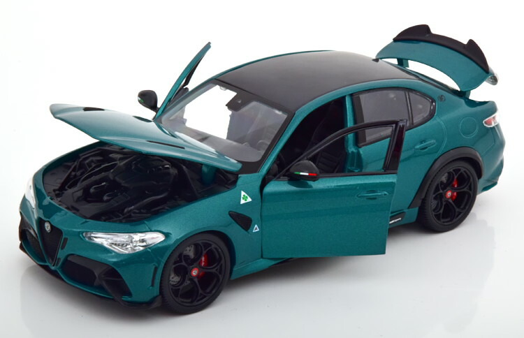ブラーゴ1/18 アルファロメオジュリア GTAm 2020 レーシング #99 ブラーゴ1/18 アルファロメオジュリア GTAm 2020 レーシング #99