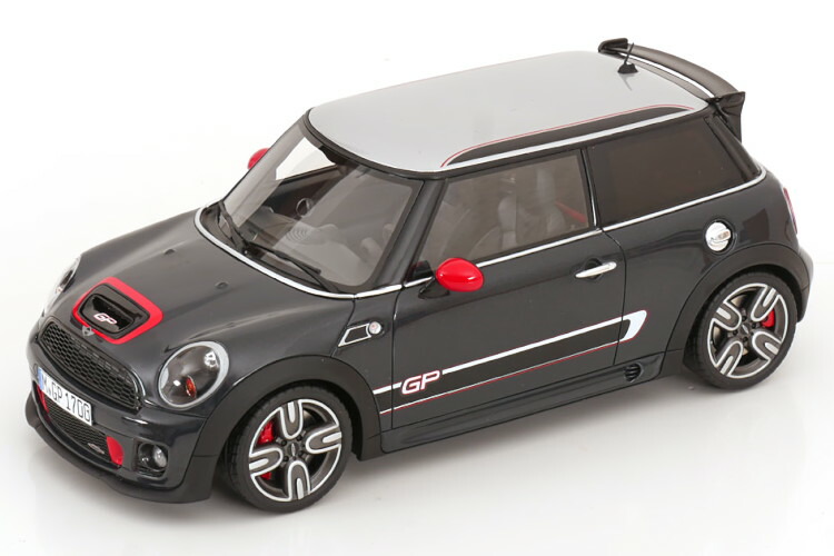 オットーモビル 1/18 ミニ ジョン クーパー ワークス GP2 R56 2012 薄墨色 メタリック しろがね色 2000台押さえるOtto Mobile 1:18 Mini John Cooper Works GP2 R56 2012 greymetallic silver Limited Edition 2000 pcs