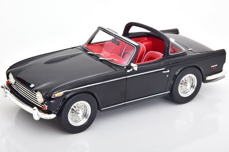楽天市場】ミニカー 1/18 トライアンフ TR-5 スパイダー 1967 青色