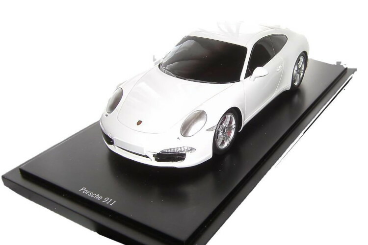 限定価格セール 1:18 with ホワイト showcase Porsche 991 18 スパーク white 彫刻 Skulptur 1  ショーケース付きSpark ポルシェ 911 プラモデル・模型