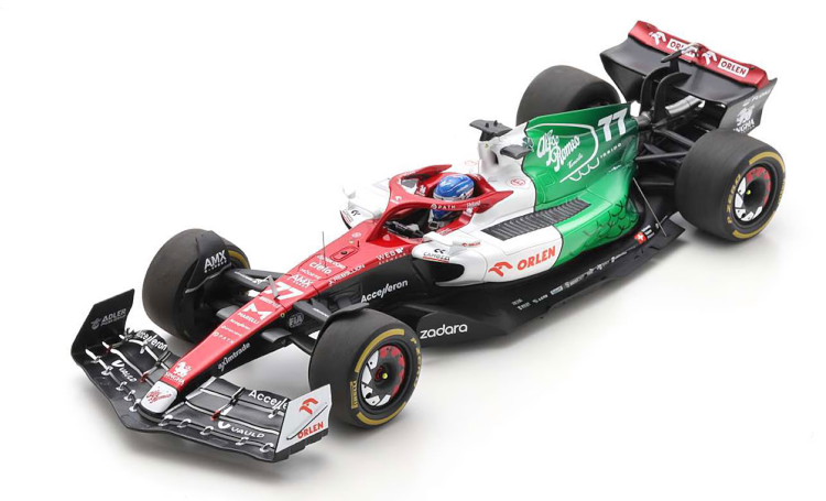 スパーク 1/18 アルファロメオ C42 アゼルバイジャンGP 2022 Spark 1:18 Alfa Romeo C42 GP Azerbaijan 2022 Bottas with ShowCase｜Reowide モデルカー カタログ SHOP