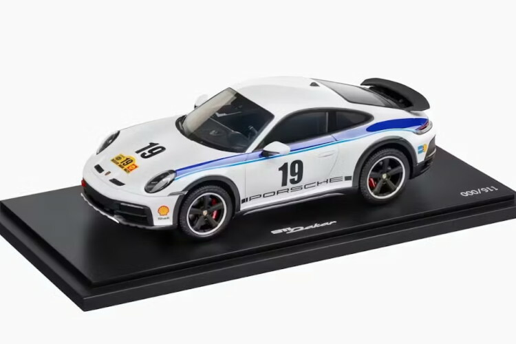 楽天市場】スパーク 1/43 ポルシェ 911 (992) ダカール #953 Roughroads スキー付き ブルー/ホワイト/レッド/ゴールド  2023台限定Spark 1:43 Porsche 911 (992) Dakar #953 Roughroads with ski blue /  white / red / gold limitation 2023 pcs : Reowide モデルカー ...