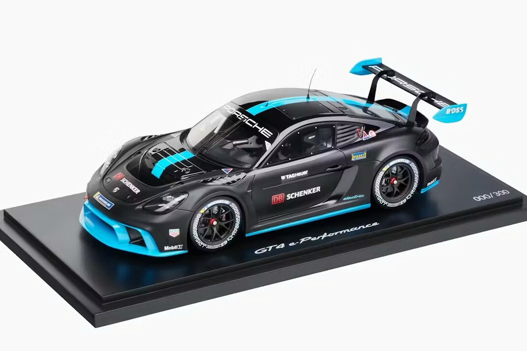 1/43 特注 ミニチャンプス ポルシェ 718 ケイマン GT4 RS ブルー 1/43 特注 ミニチャンプス ポルシェ 718 ケイマン GT4 RS ブルー