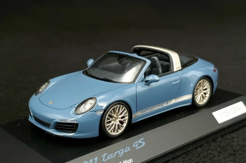 ポルシェ911タルガ4S 992型　1/43 楽天市場】ミニチャンプス 1/43 ポルシェ 911 992 タルガ 4S #50