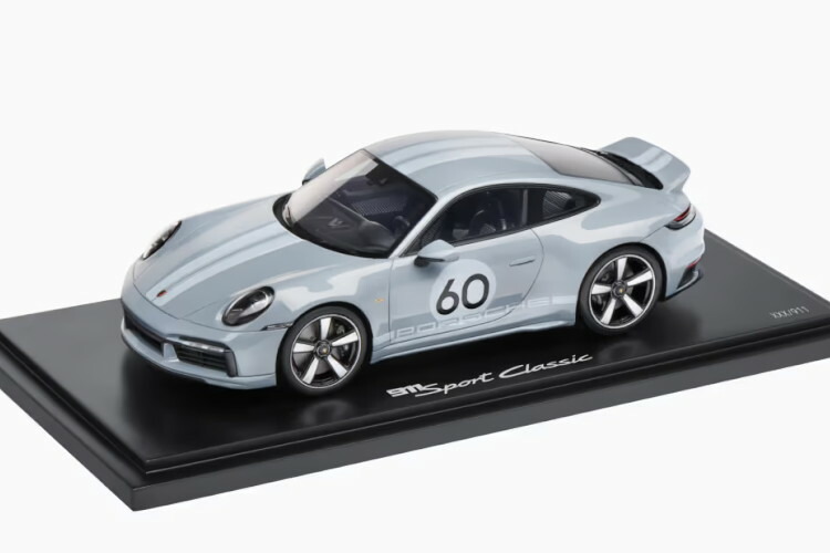 ディーラー純正 1/18 ポルシェ porsche 50周年記念コレクション 楽天市場】ポルシェ特注 スパーク 1/18 ポルシェ 911/992 ターボ